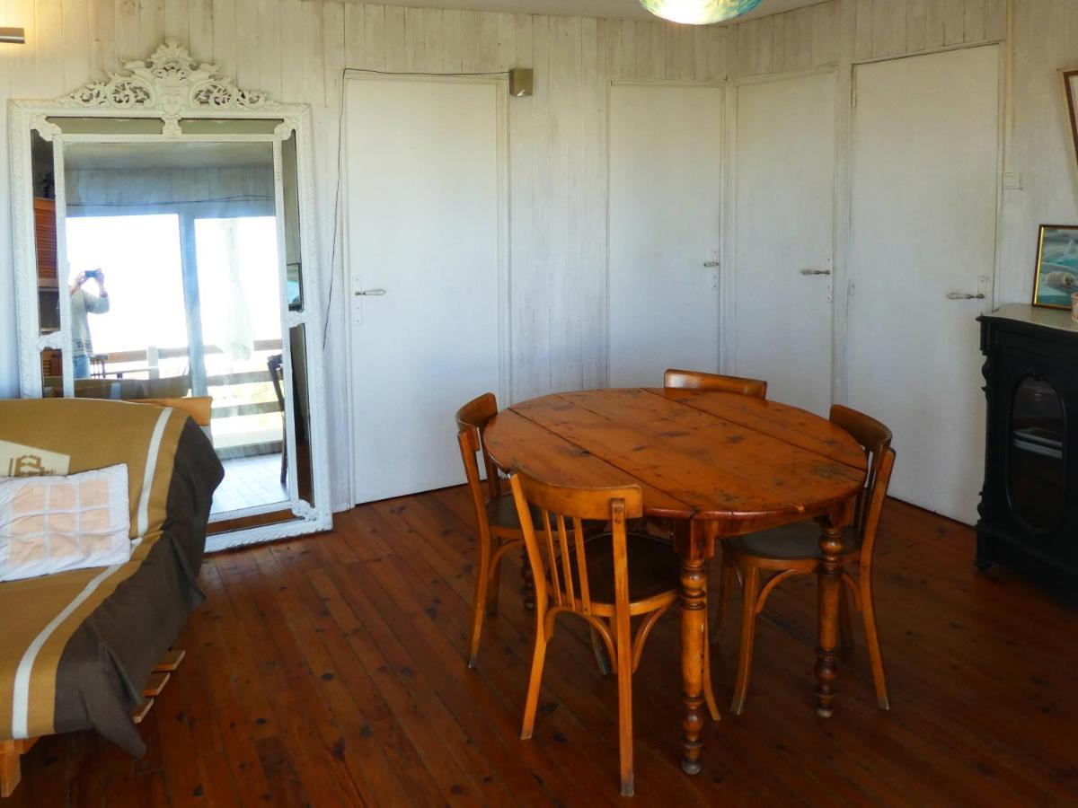 Un Chalet En Bois A La Plage جرْويسا المظهر الخارجي الصورة