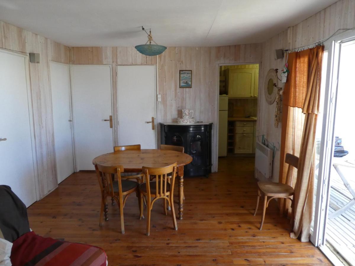 Un Chalet En Bois A La Plage جرْويسا المظهر الخارجي الصورة