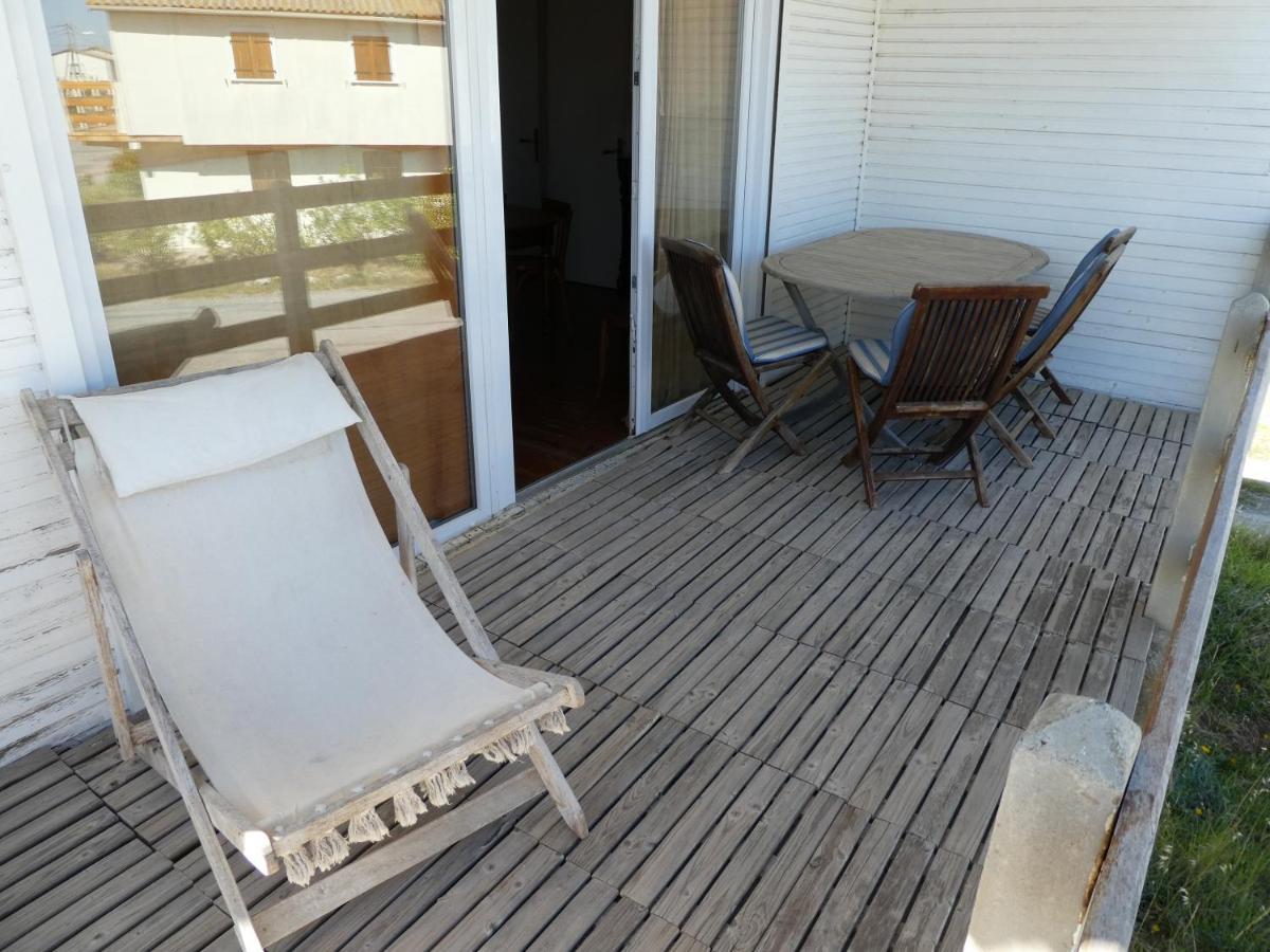 Un Chalet En Bois A La Plage جرْويسا المظهر الخارجي الصورة